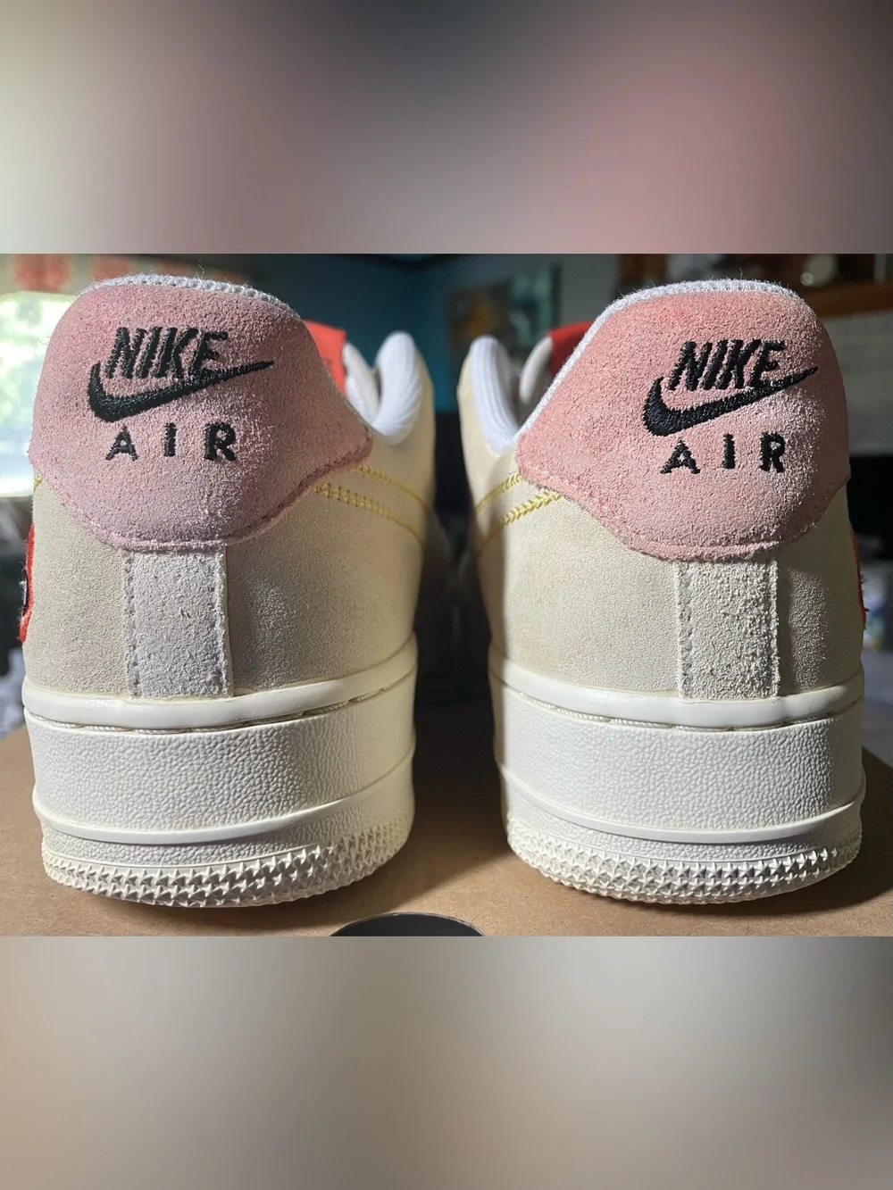 Women's Beige & White Low-Top Sneakers - Casual Comfort